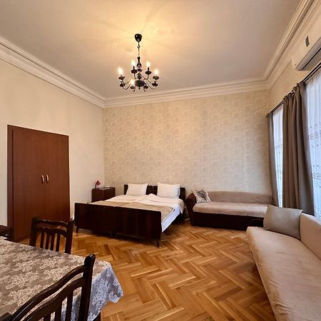 Apartment Dadiani 26 Tbilisi Exterior photo