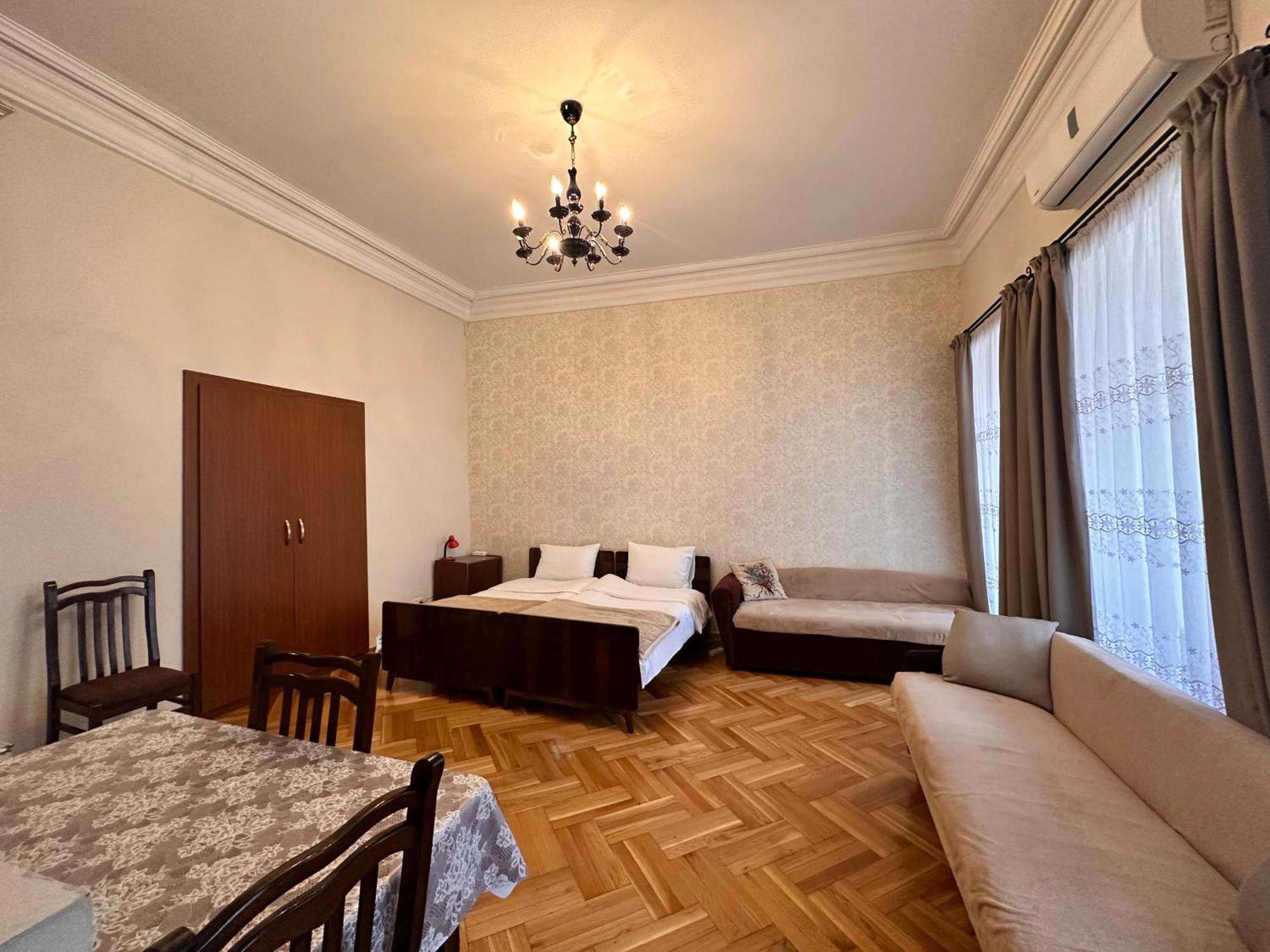 Apartment Dadiani 26 Tbilisi Exterior photo