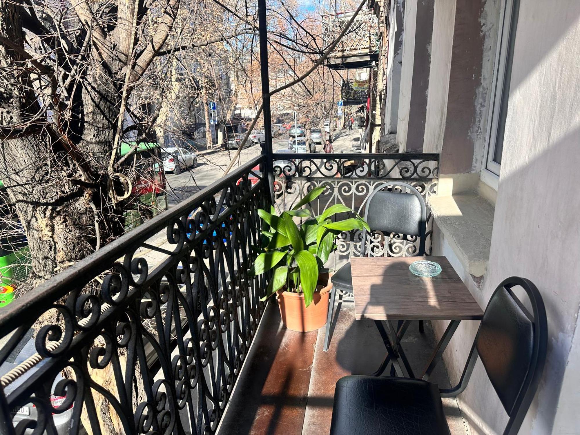 Apartment Dadiani 26 Tbilisi Exterior photo